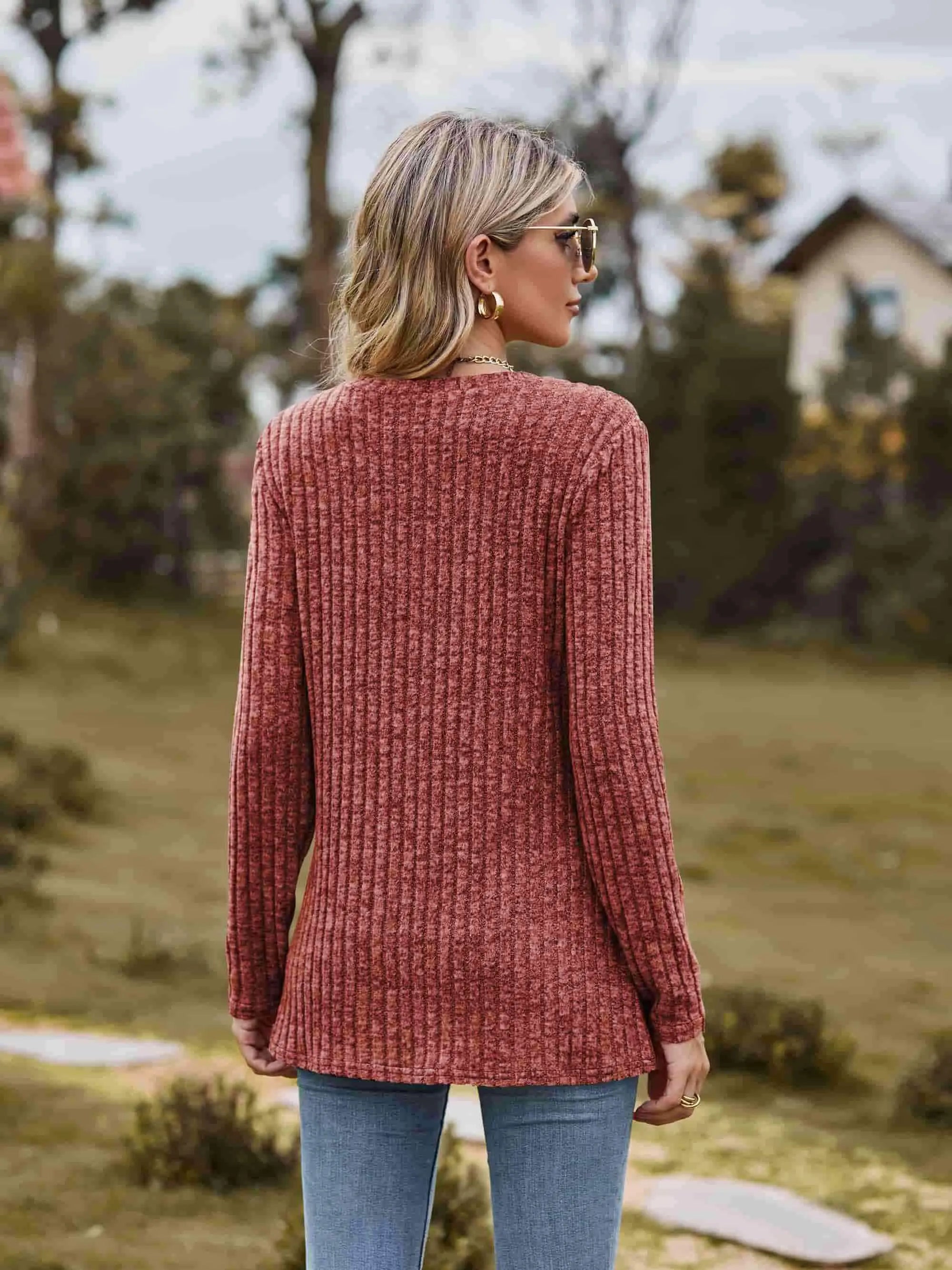 Ribbed Round Neck Long Sleeve Tee Women's T-Shirts - Tophatter Daily Deals