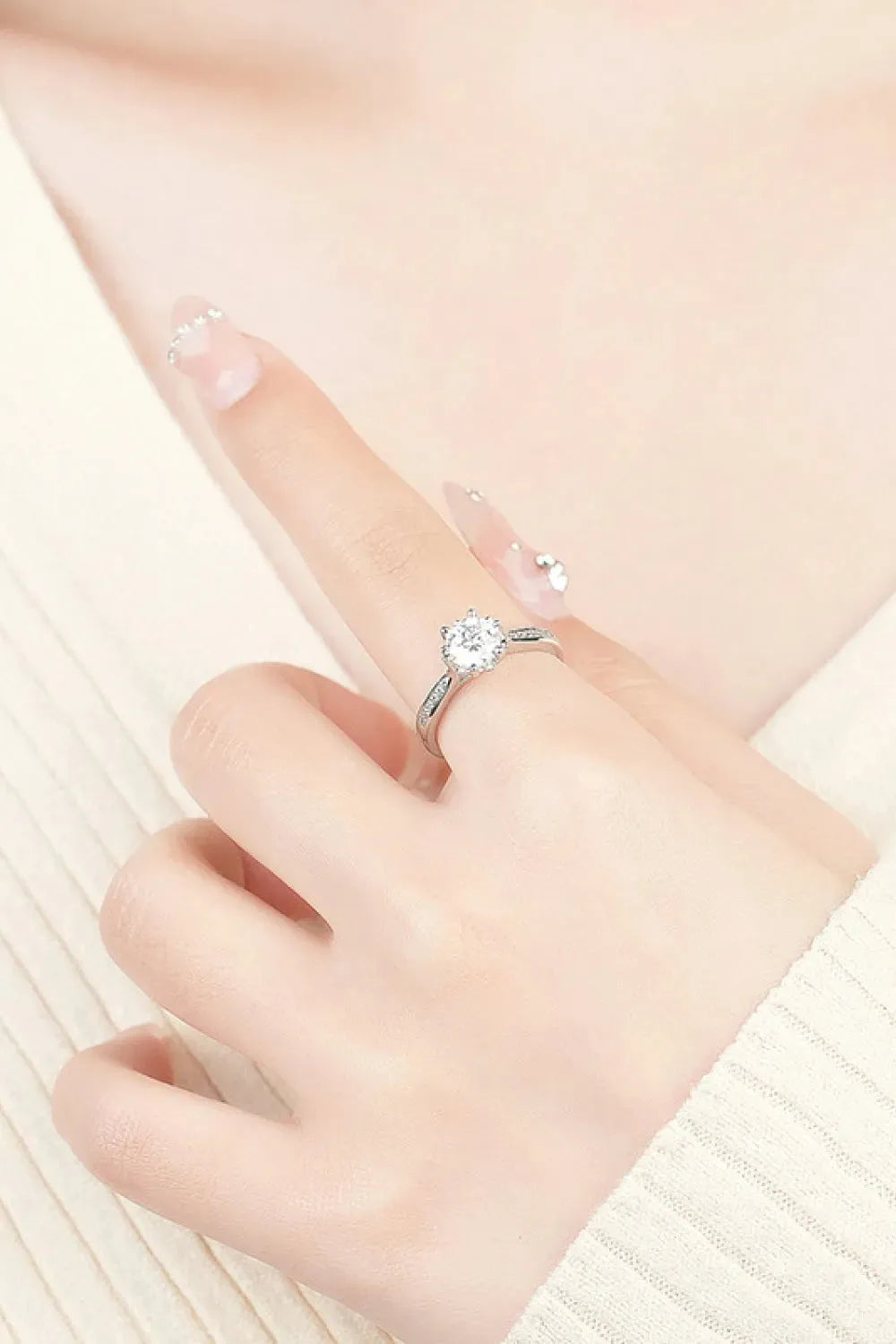 1 Carat Moissanite Adjustable 6-Prong Ring Moissanite - Tophatter Daily Deals