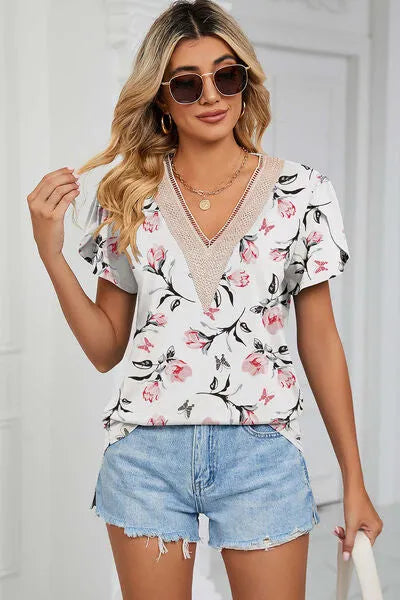 Floral V-Neck Short Sleeve T-Shirt Women's T-Shirts - Tophatter Daily Deals