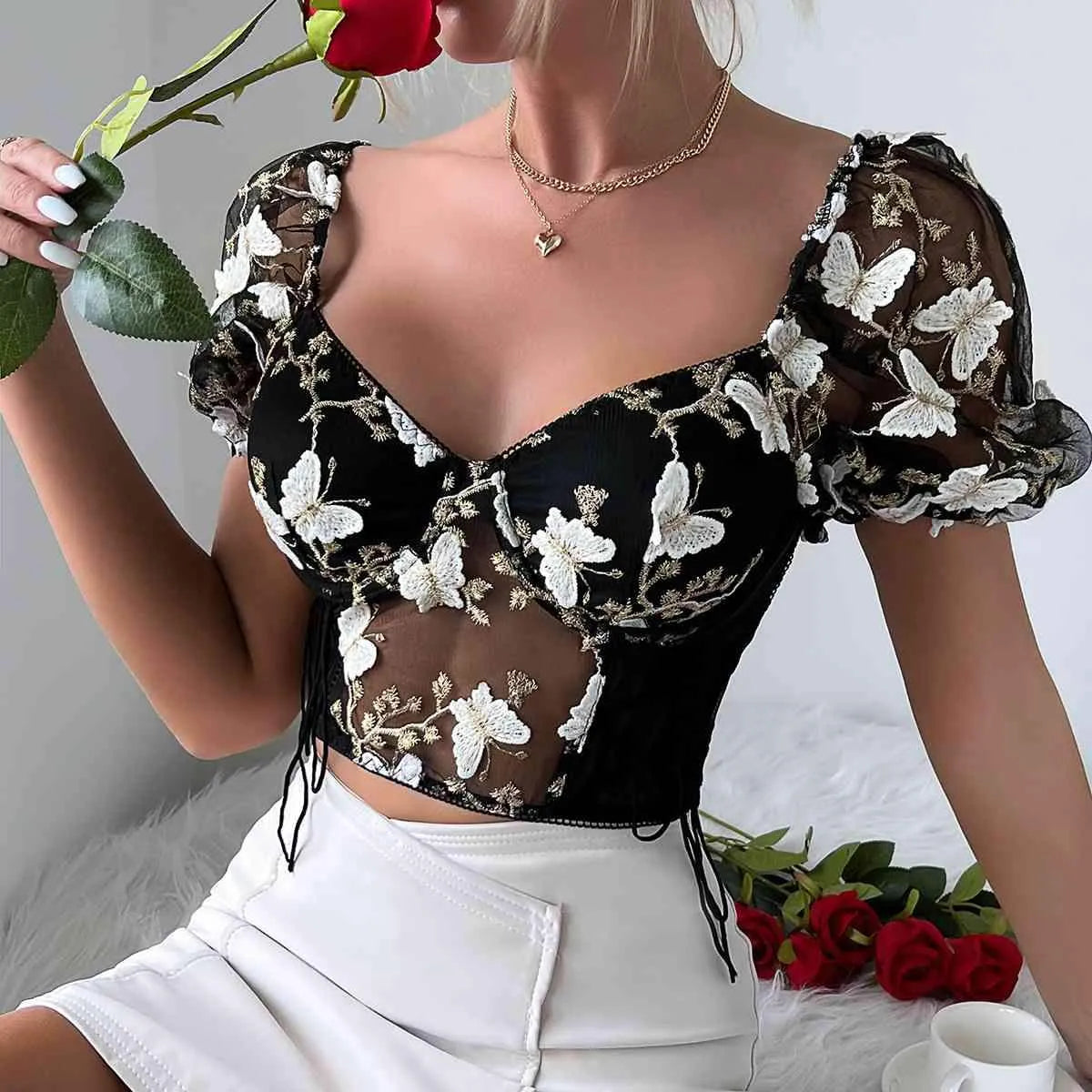 Embroidery Sweetheart Neck Short Sleeve Lace Trim Blouse Blouses - Tophatter Daily Deals