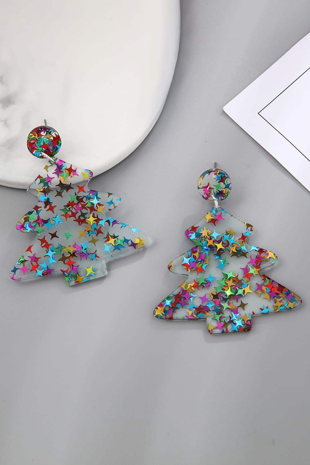 Christmas Tree Acrylic Earrings Earrings - Tophatter Daily Deals