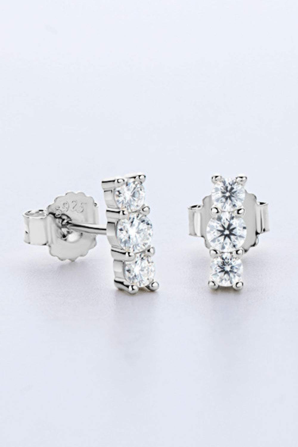 Heartbeat Rhythm 925 Sterling Silver Moissanite Stud Earrings Moissanite - Tophatter Daily Deals