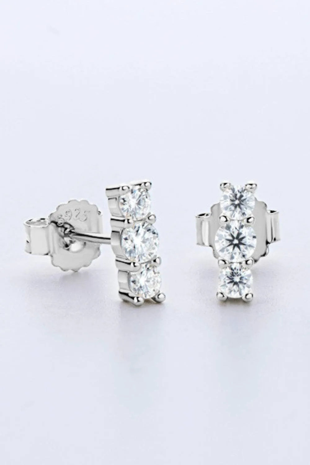 Heartbeat Rhythm 925 Sterling Silver Moissanite Stud Earrings Moissanite - Tophatter Daily Deals