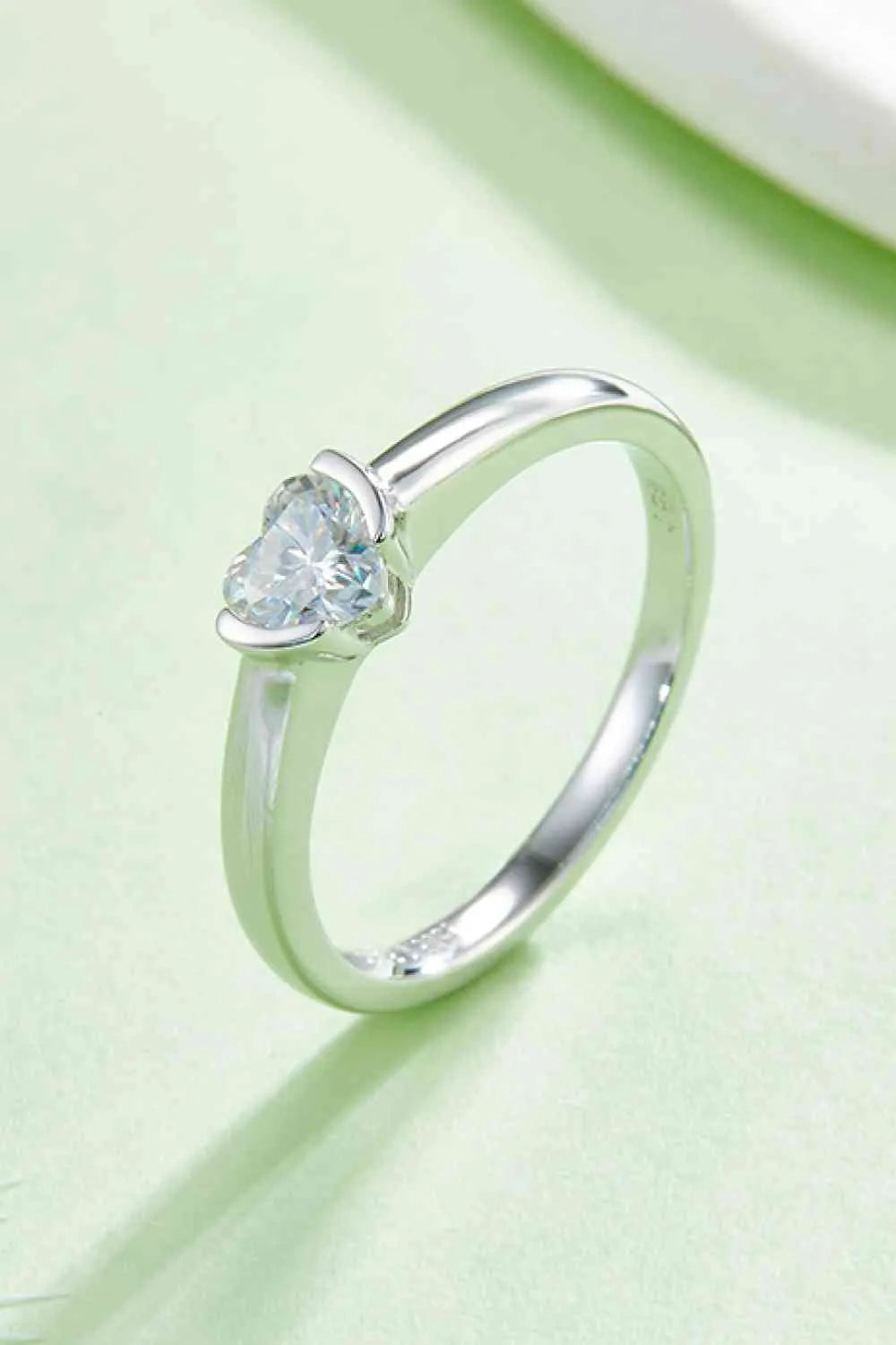 Moissanite 925 Sterling Silver Solitaire Ring Moissanite - Tophatter Daily Deals