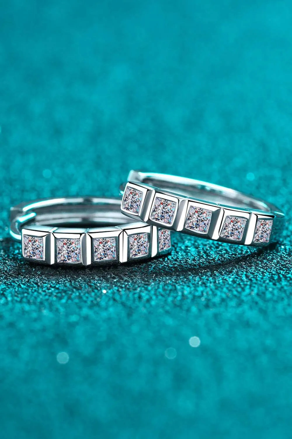 Always Chic Sterling Silver Moissanite Huggie Earrings Moissanite - Tophatter Daily Deals