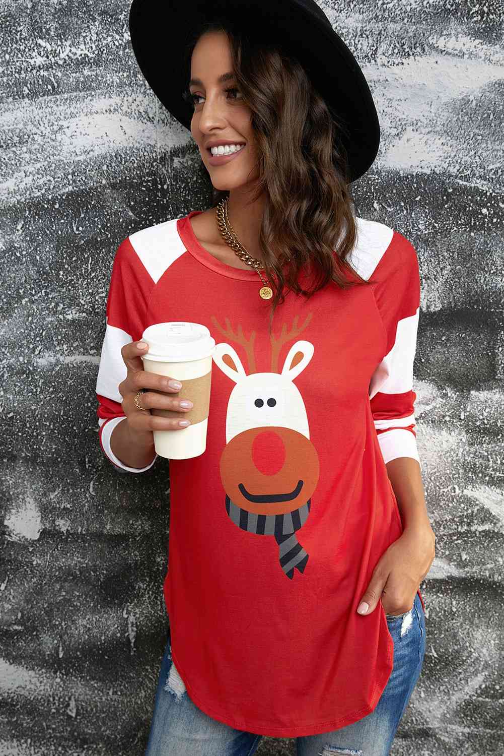 Reindeer Graphic Raglan Sleeve T-Shirt Women's T-Shirts - Tophatter Daily Deals