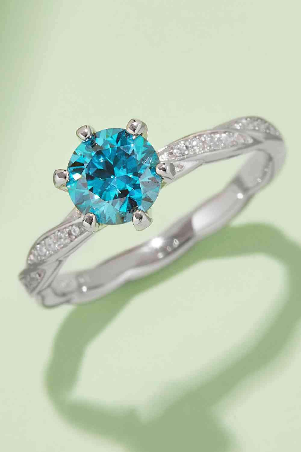 1 Carat Moissanite Contrast 925 Sterling Silver Ring Sky Blue Moissanite - Tophatter Daily Deals