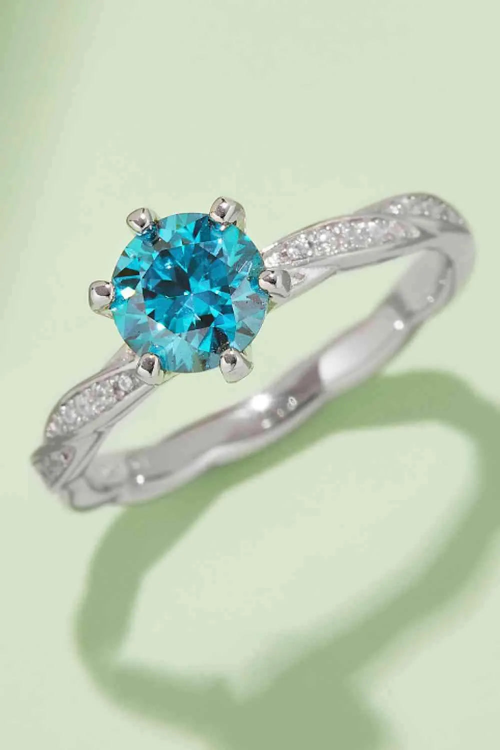 1 Carat Moissanite Contrast 925 Sterling Silver Ring Sky Blue Moissanite - Tophatter Daily Deals