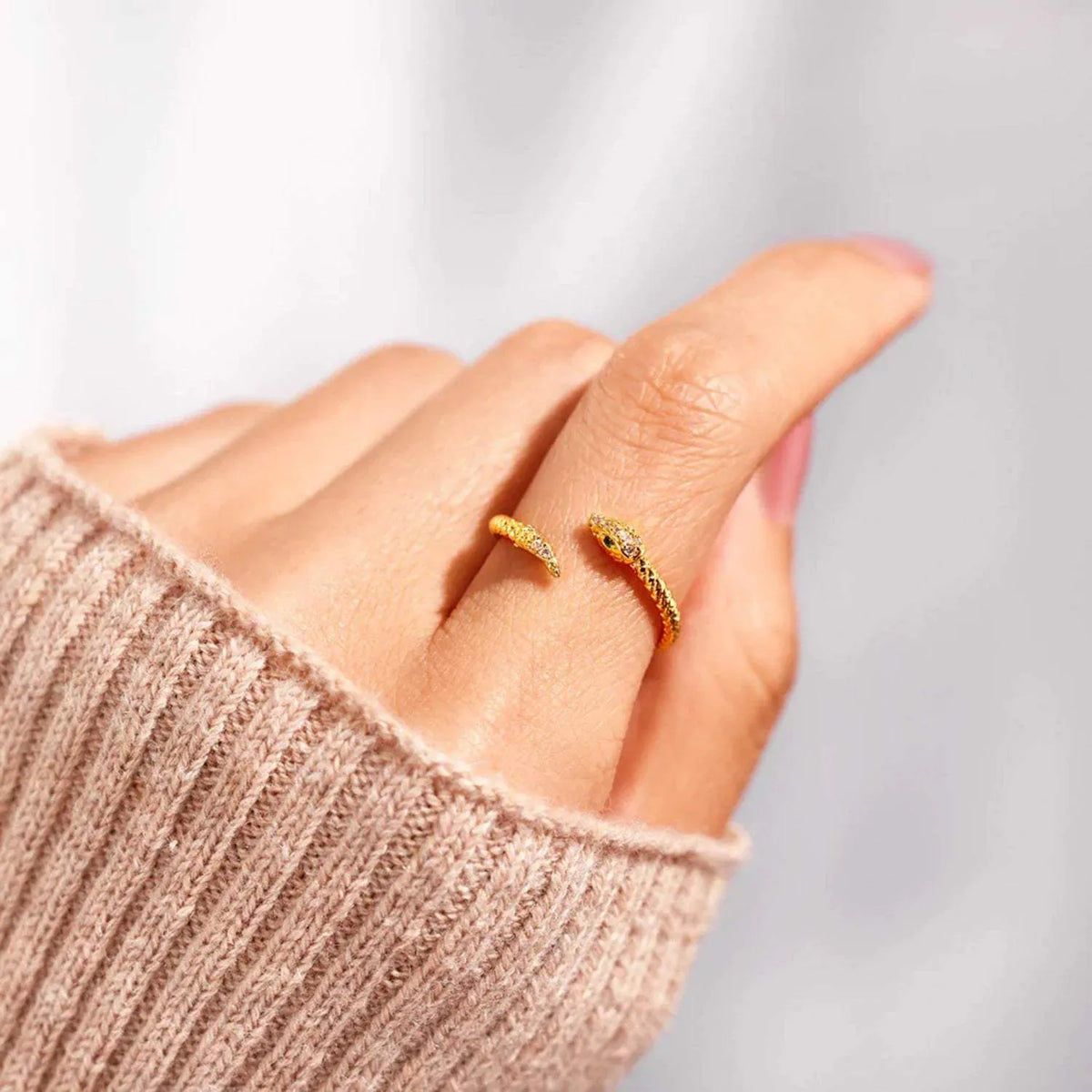 Snake Shape 18K Gold-Plated Bypass Ring Rings - Tophatter Daily Deals