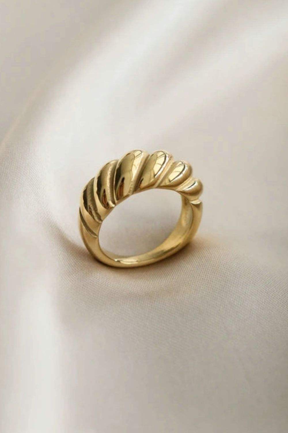 Gold Twisted Ring Rings - Tophatter Daily Deals