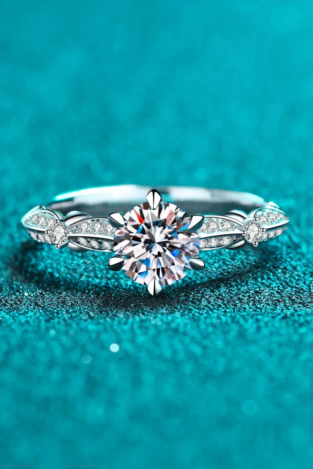 925 Sterling Silver Inlaid Moissanite 6-Prong Ring Moissanite - Tophatter Daily Deals