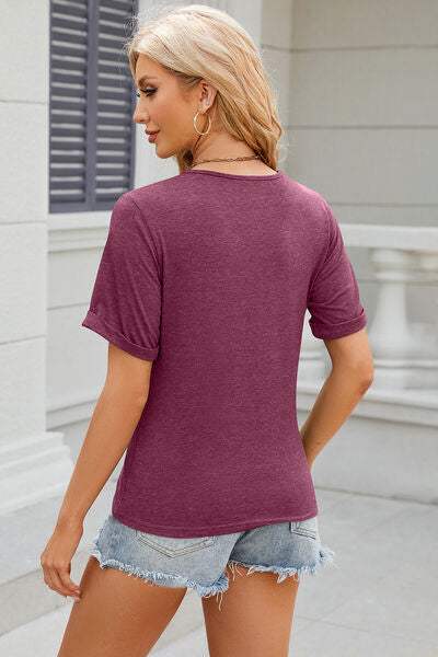 Round Neck Short Sleeve T-Shirt Women's T-Shirts - Tophatter Daily Deals