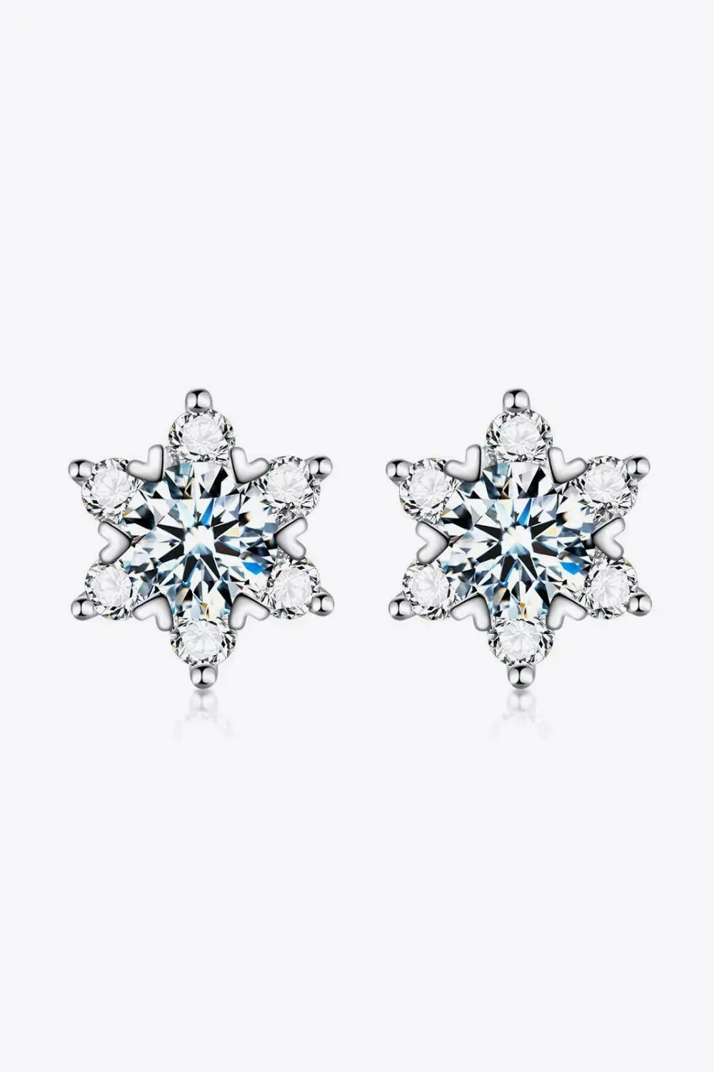 2 Carat Moissanite Floral Stud Earrings Moissanite - Tophatter Daily Deals