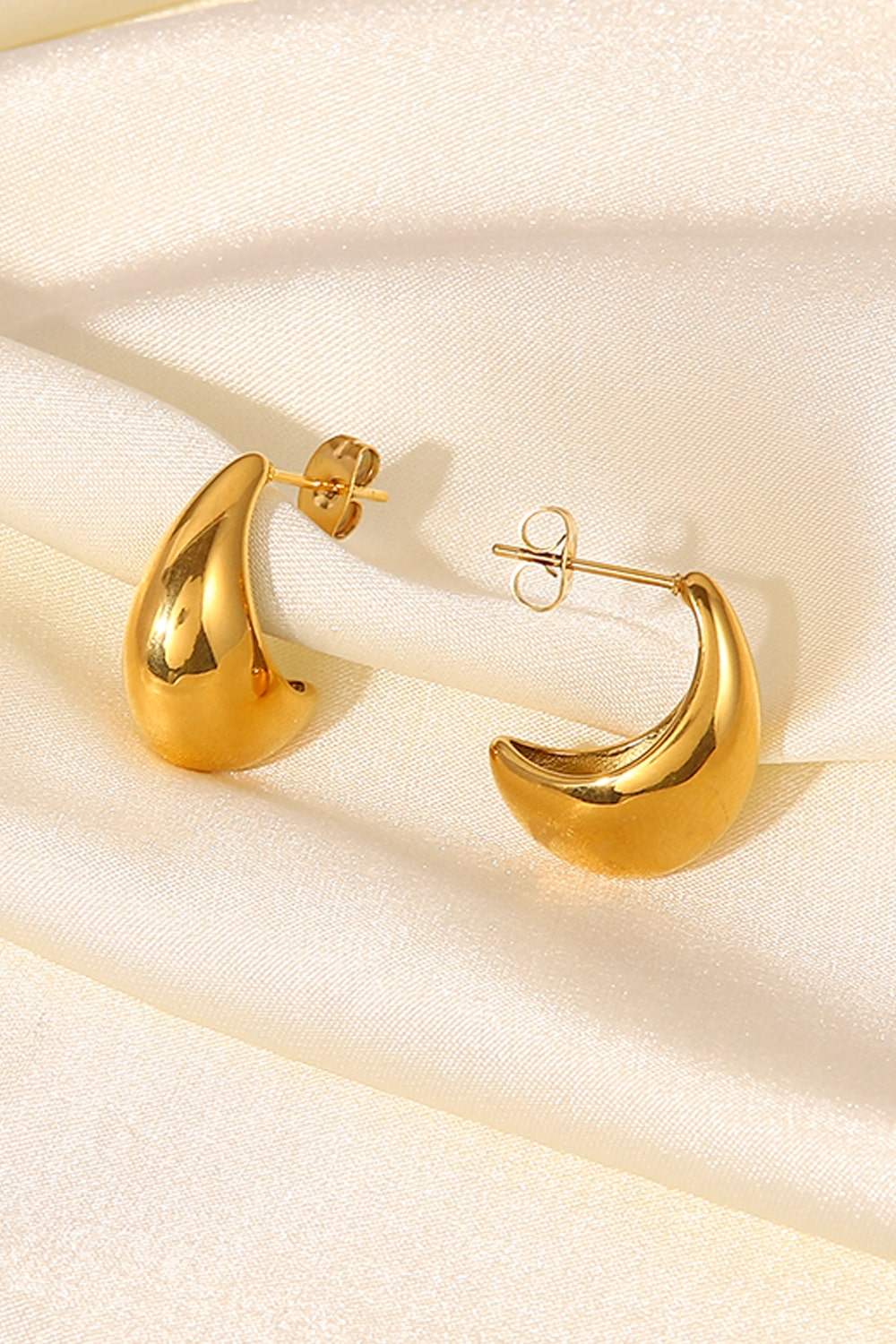 Stainless Steel C-Hoop Earrings Earrings - Tophatter Daily Deals