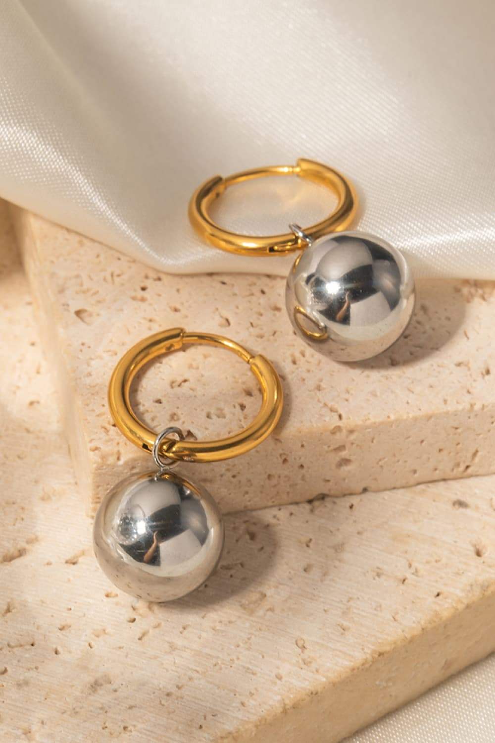 18K Gold-Plated Copper Ball Drop Earrings Earrings - Tophatter Daily Deals