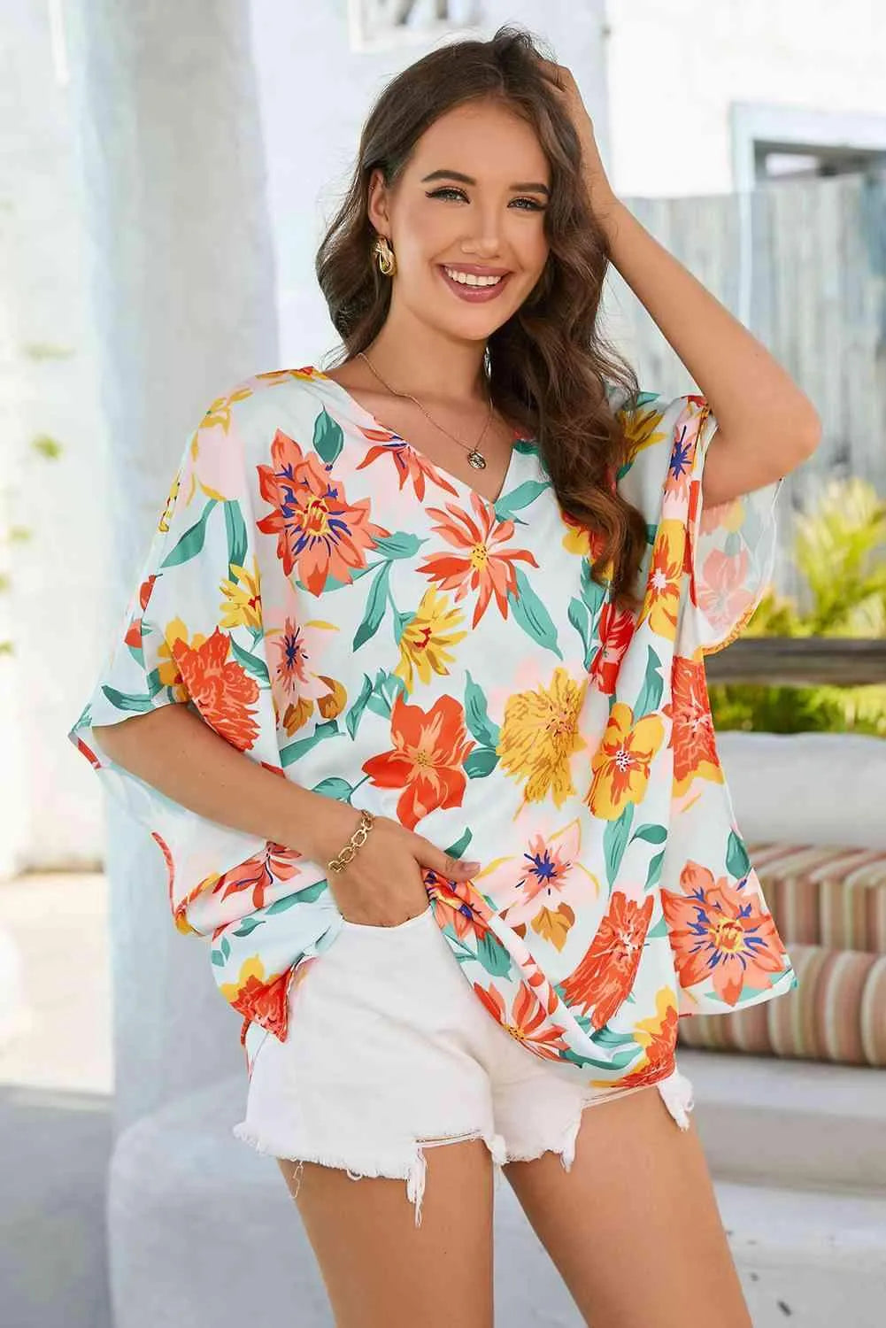 Floral V-Neck Tunic Blouse Floral Blouses - Tophatter Daily Deals