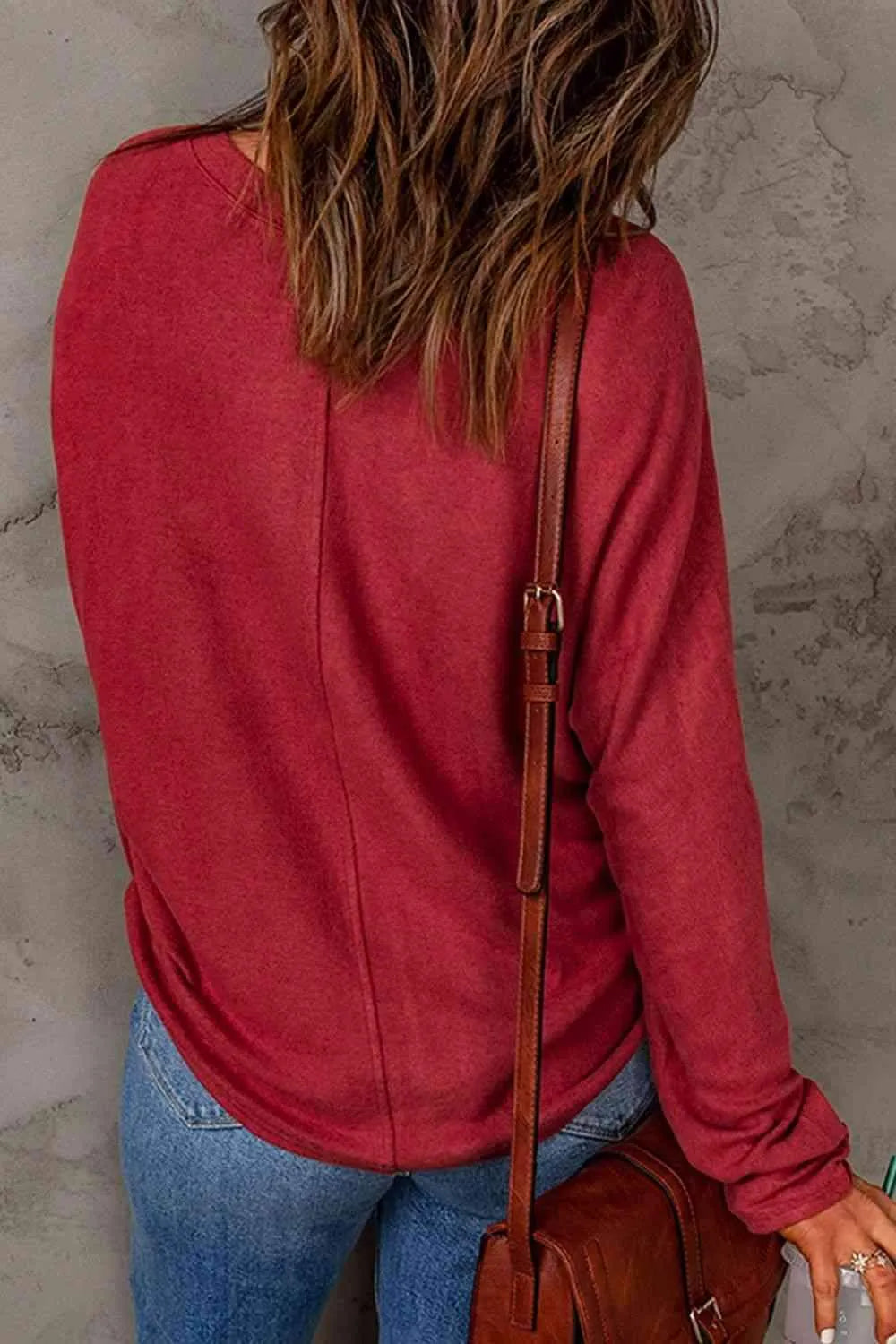 Seam Detail Round Neck Long Sleeve Top Women's T-Shirts - Tophatter Daily Deals