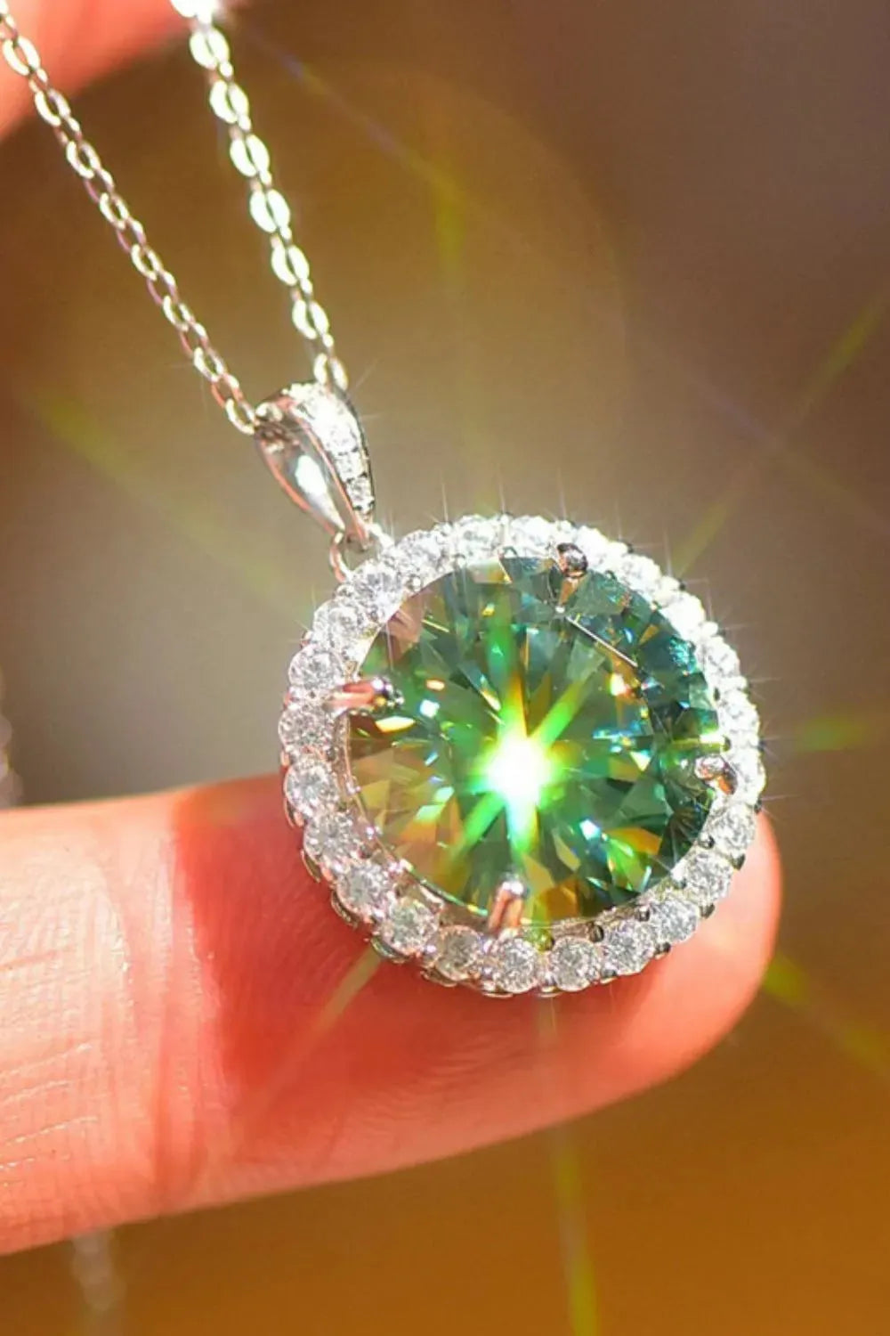 10 Carat Moissanite Pendant Platinum-Plated Necklace Moissanite - Tophatter Daily Deals