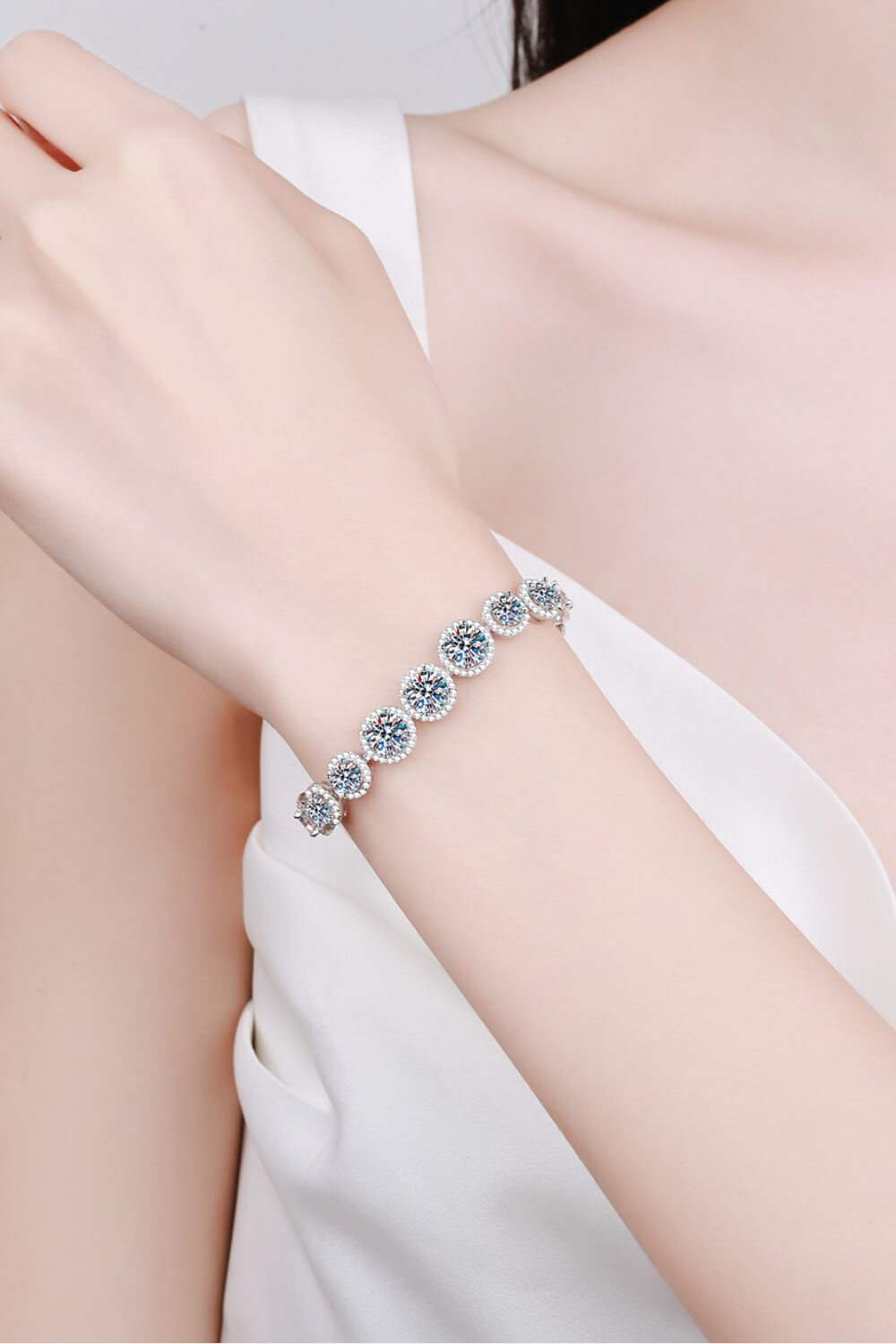 925 Sterling Silver 10.4 Carat Moissanite Bracelet Silver One Size Moissanite - Tophatter Daily Deals