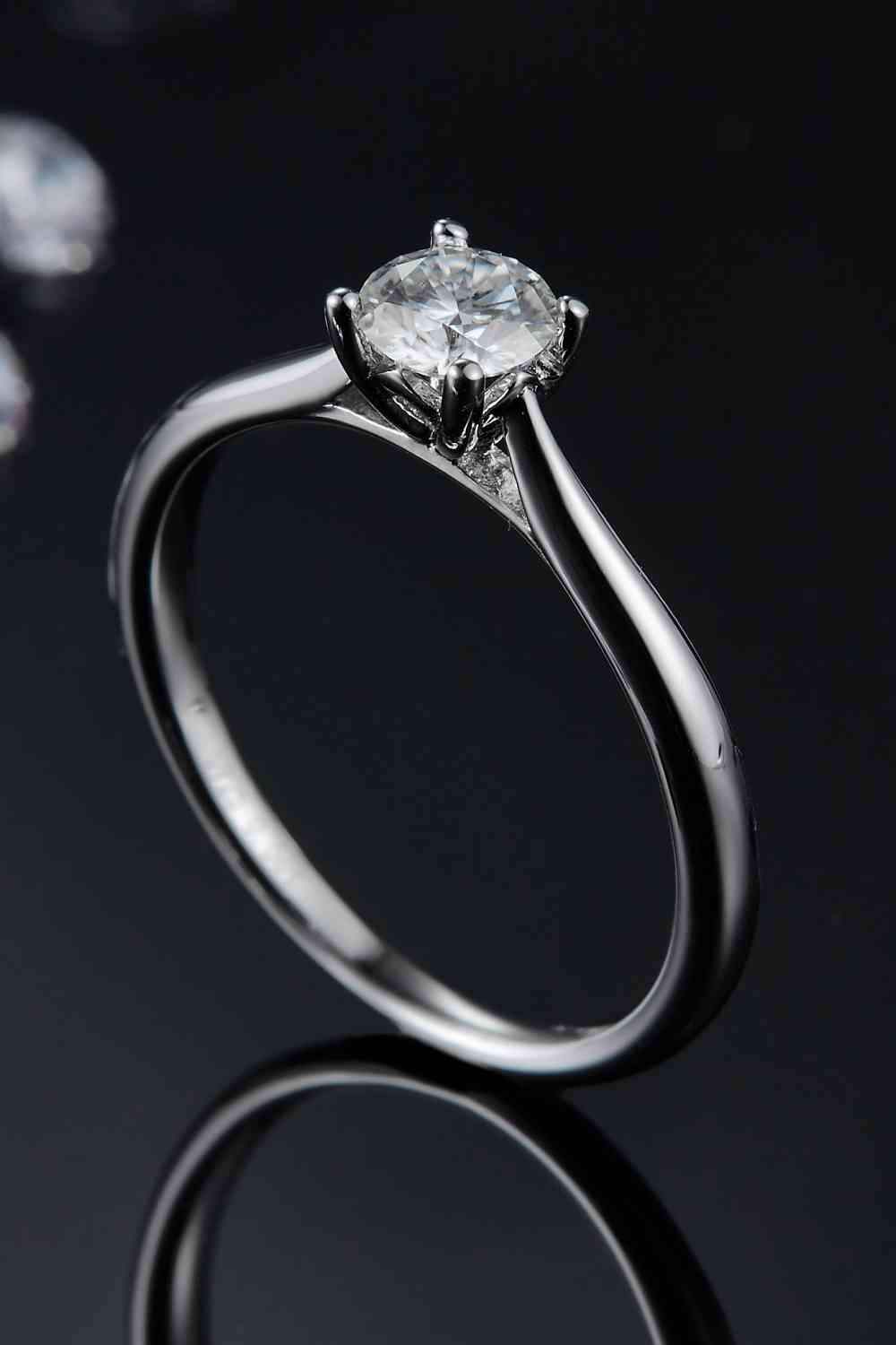 Moissanite 925 Sterling Silver Solitaire Ring Silver Moissanite - Tophatter Daily Deals