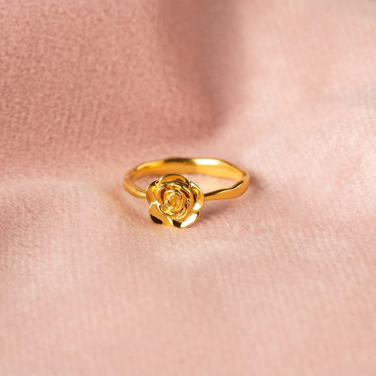 Rose Shape 18K Gold-Plated Ring Rings - Tophatter Daily Deals