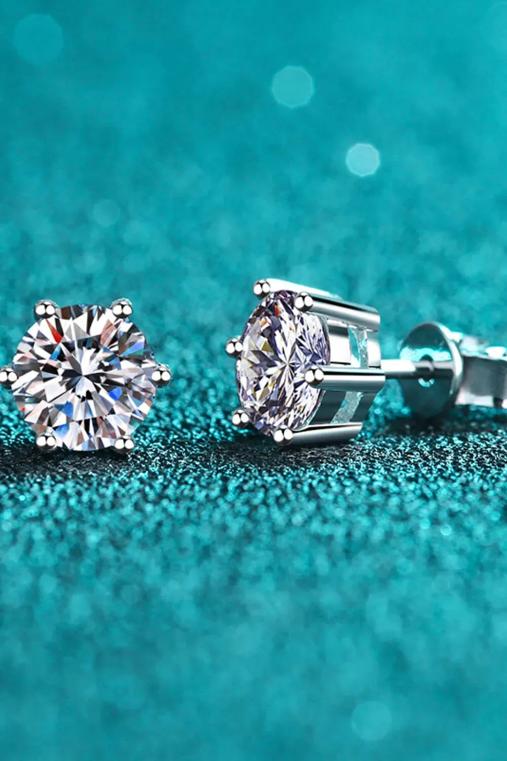 Adored Moissanite Stud Earrings Moissanite - Tophatter Daily Deals