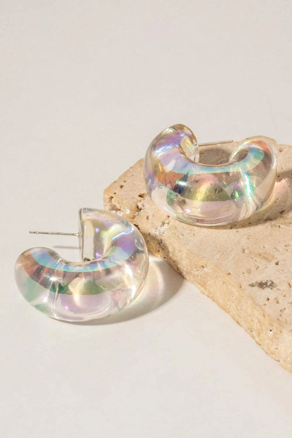 Resin C-Hoop Earrings Earrings - Tophatter Daily Deals