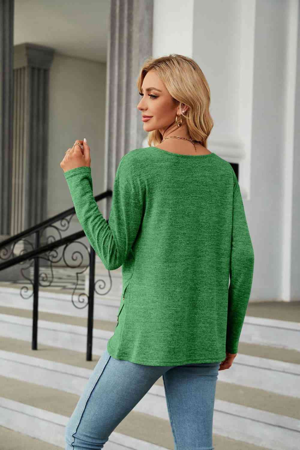 Round Neck Long Sleeve T-Shirt Women's T-Shirts - Tophatter Daily Deals