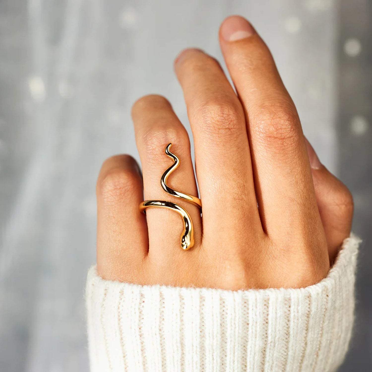 Snake Shape 18K Gold-Plated Bypass Ring Rings - Tophatter Daily Deals