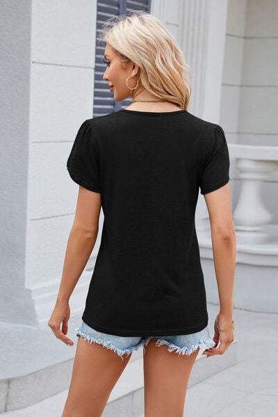 V-Neck Short Sleeve T-Shirt Women's T-Shirts - Tophatter Daily Deals