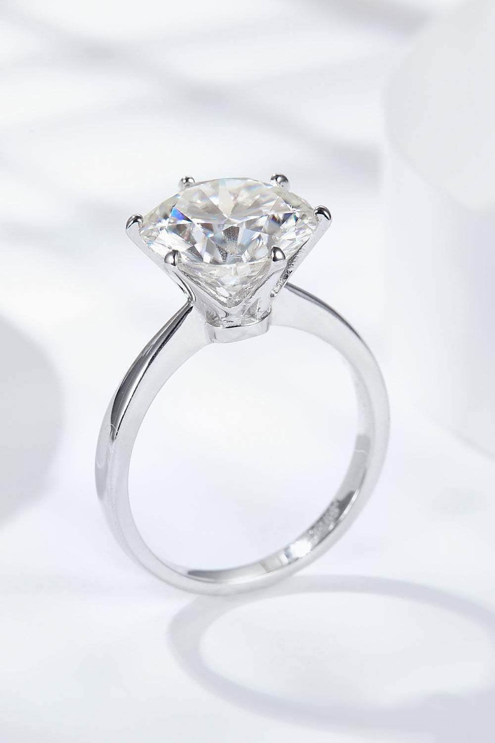 Platinum-Plated 5 Carat Moissanite Solitaire Ring Moissanite - Tophatter Daily Deals