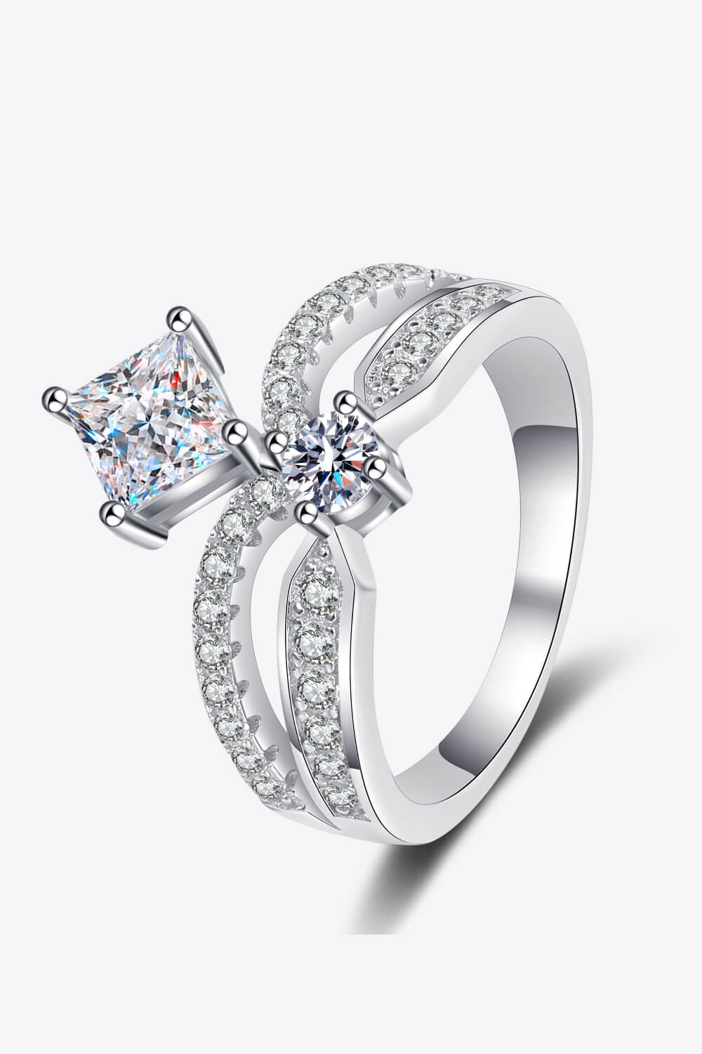 925 Sterling Silver Moissanite Crown Ring Moissanite - Tophatter Daily Deals