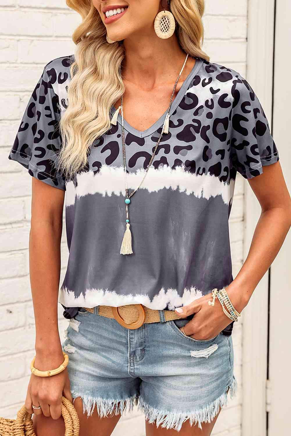 Leopard V-Neck Tee Shirt Women's T-Shirts - Tophatter Daily Deals