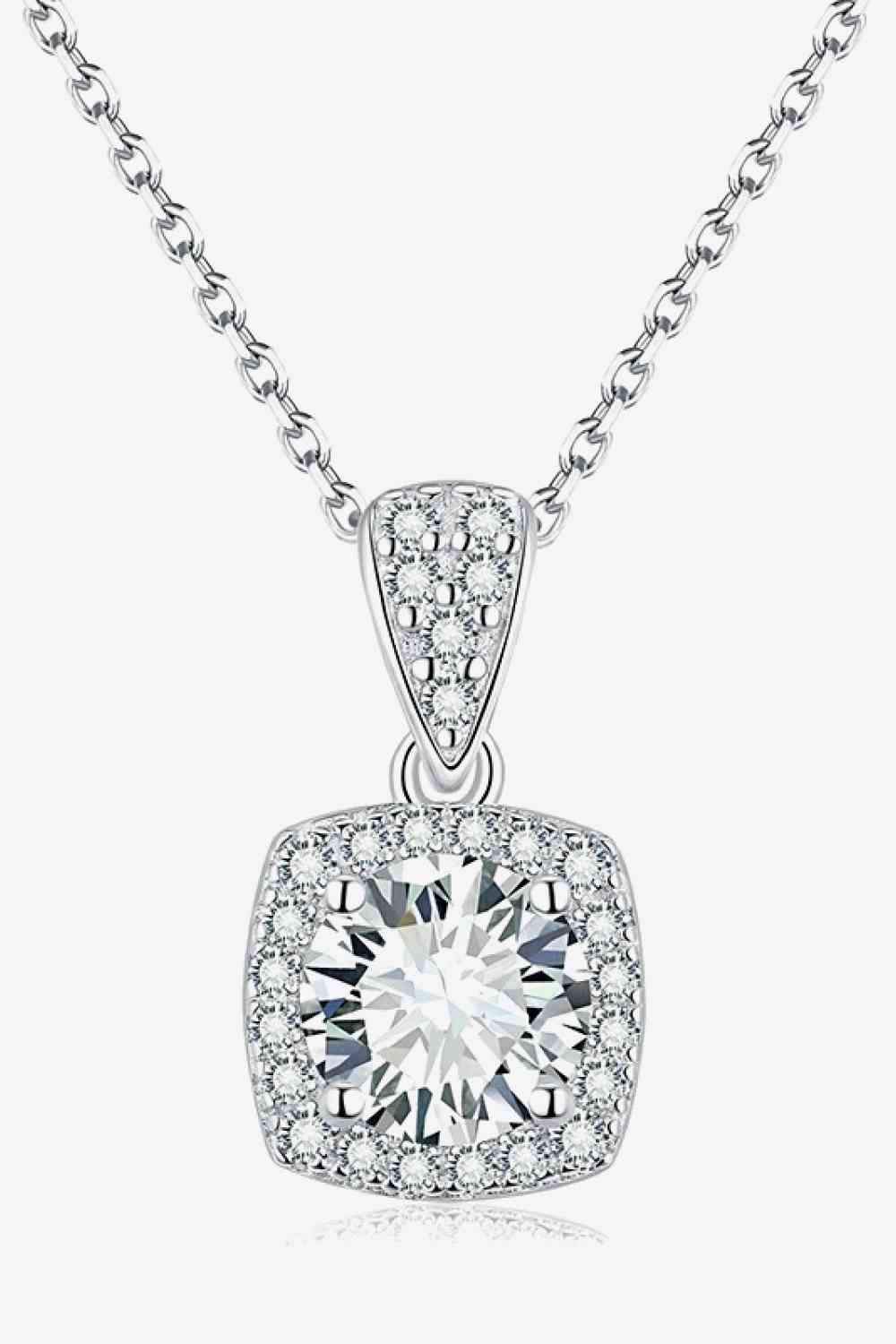 1 Carat Moissanite Square Pendant Necklace Moissanite - Tophatter Daily Deals