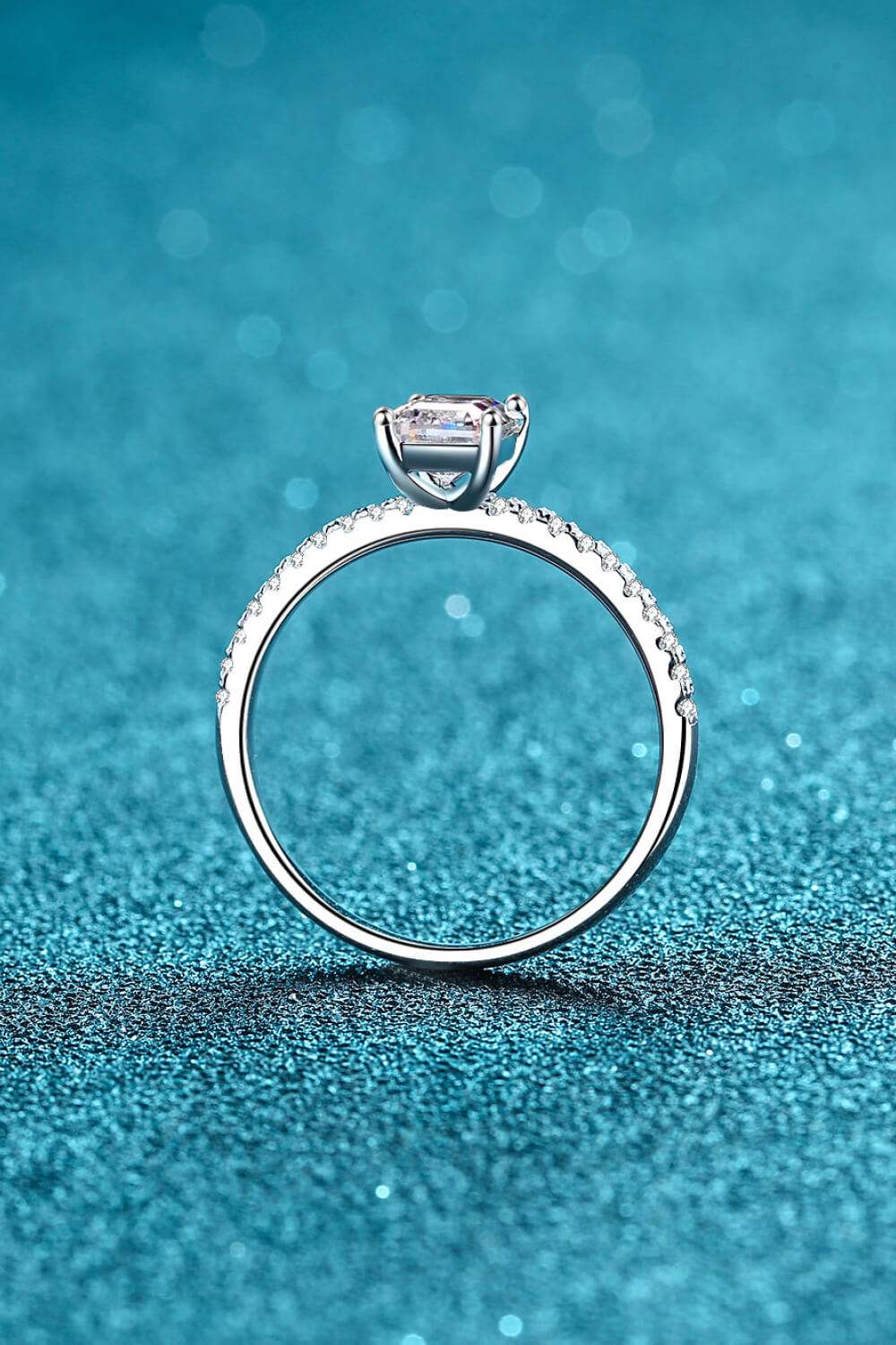 925 Sterling Silver Ring with Moissanite Moissanite - Tophatter Daily Deals