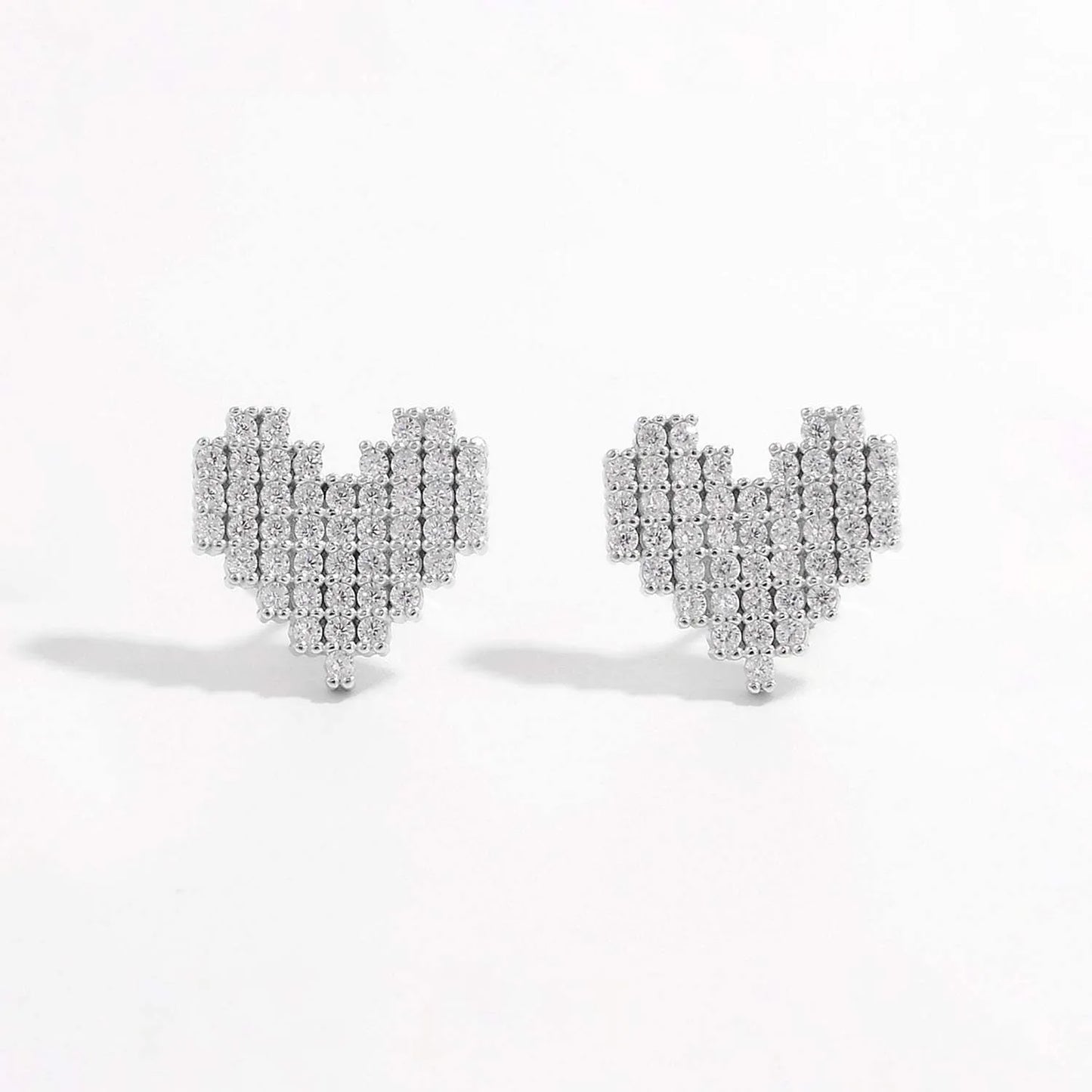 925 Sterling Silver Inlaid Zircon Heart Stud Earrings Earrings - Tophatter Daily Deals