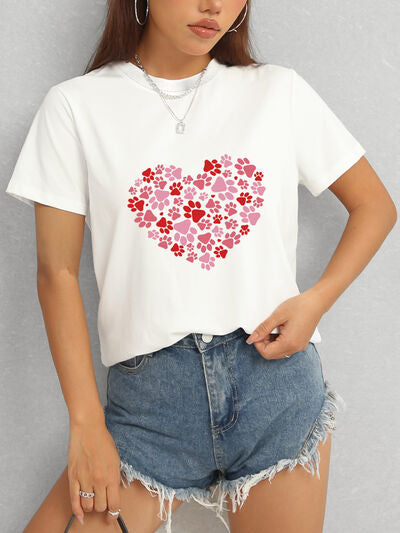 Heart Round Neck Short Sleeve T-Shirt Women's T-Shirts - Tophatter Daily Deals