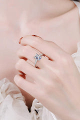 925 Sterling Silver Side Stone Moissanite Ring Moissanite - Tophatter Daily Deals