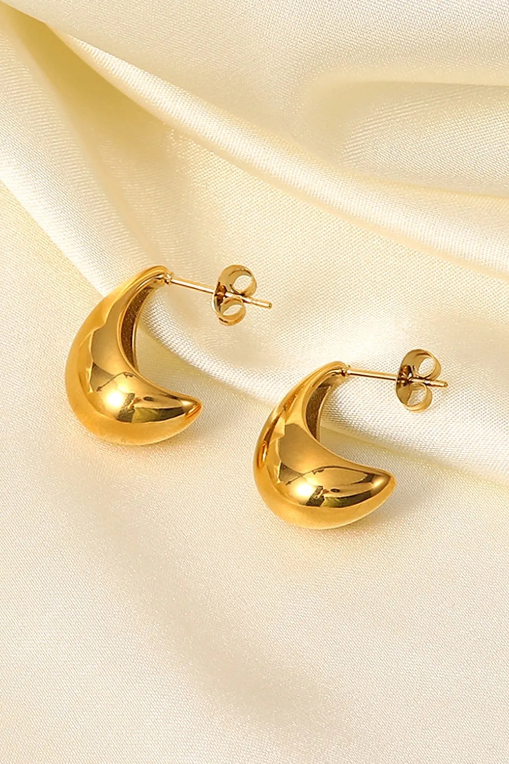 Stainless Steel C-Hoop Earrings Earrings - Tophatter Daily Deals