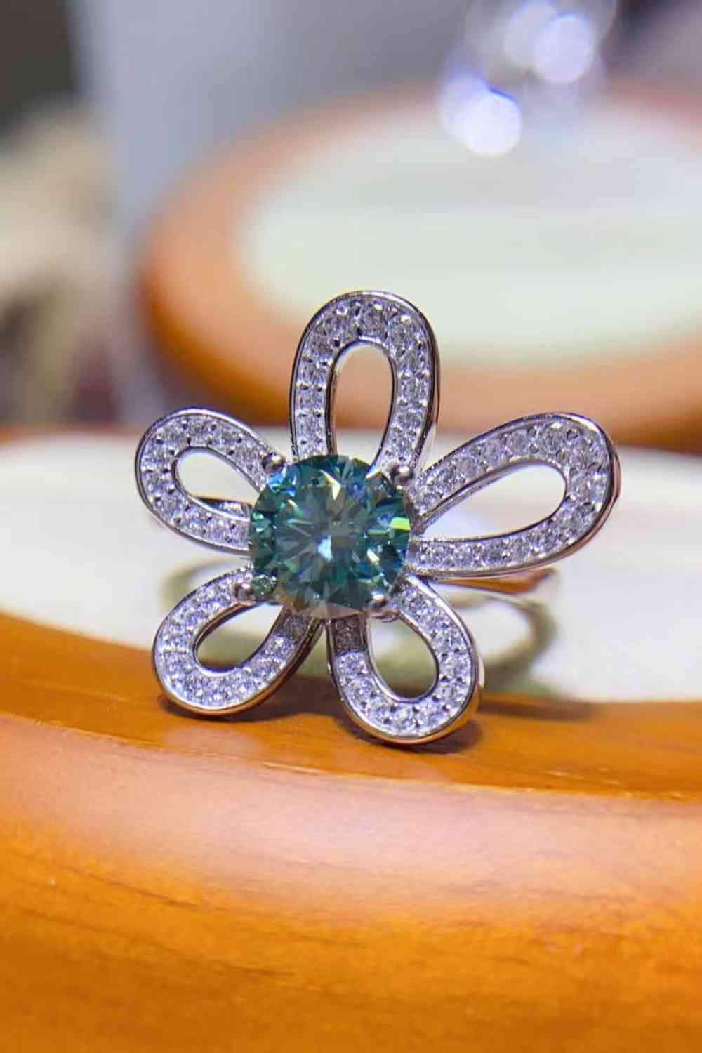 1 Carat Moissanite Flower Shape Open Ring Moissanite - Tophatter Daily Deals