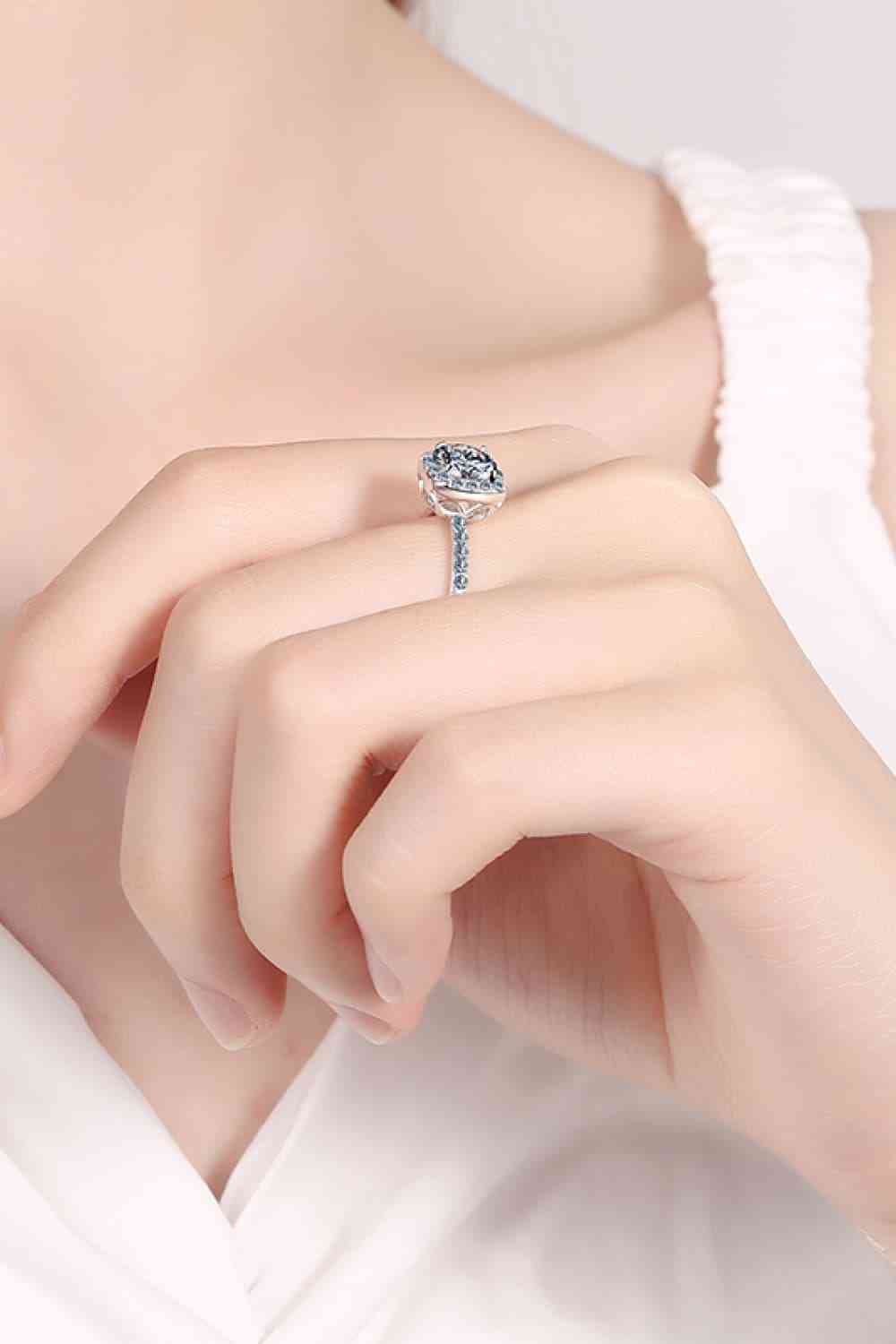 2 Carat Moissanite Square Halo Ring Moissanite - Tophatter Daily Deals