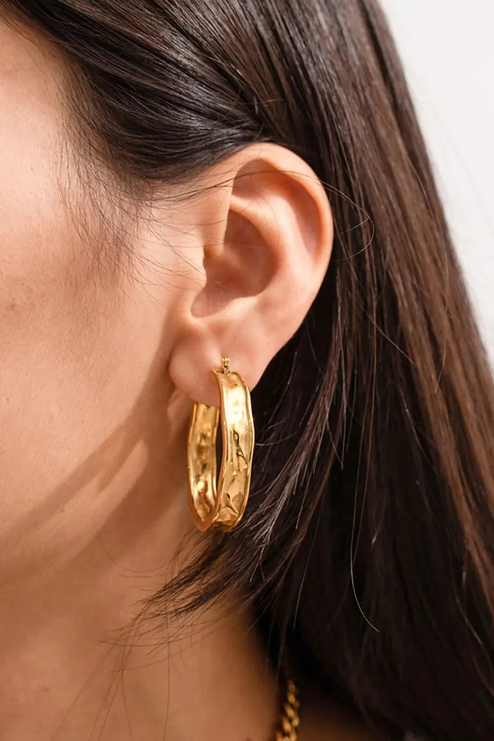 Hammered Stainless Steel Hoop Earrings Earrings - Tophatter Daily Deals