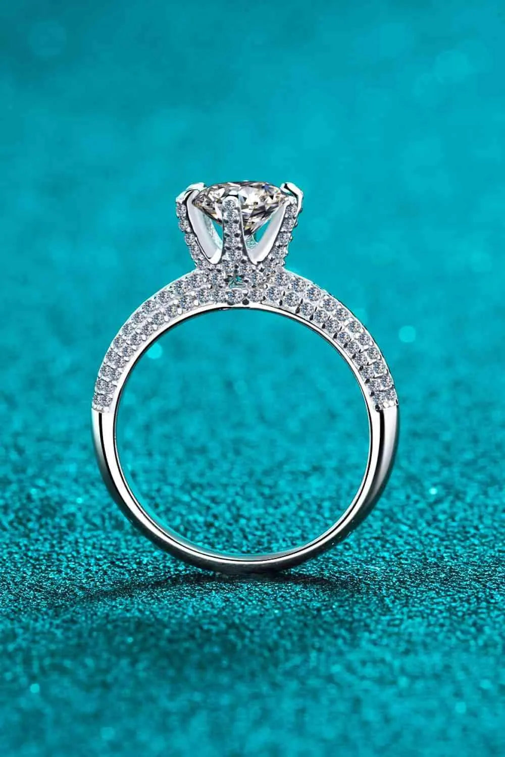 2 Carat Moissanite 925 Sterling Silver Side Stone Ring Moissanite - Tophatter Daily Deals