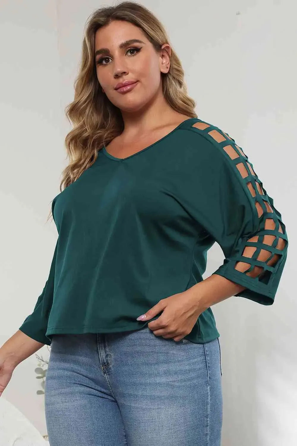 3/4 Sleeve Cutout Detail Top Women's T-Shirts - Tophatter Daily Deals