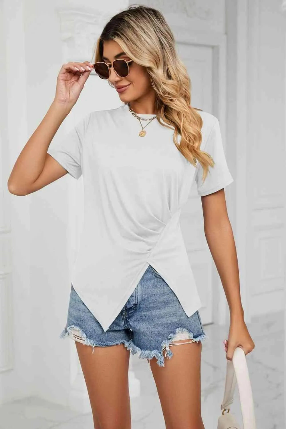 Ruched Hem Detail Crewneck T-Shirt Women's T-Shirts - Tophatter Daily Deals