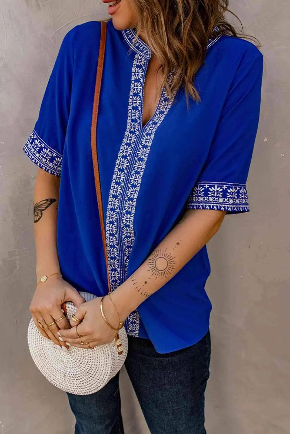 Embroidered V-Neck Top Blouses - Tophatter Daily Deals