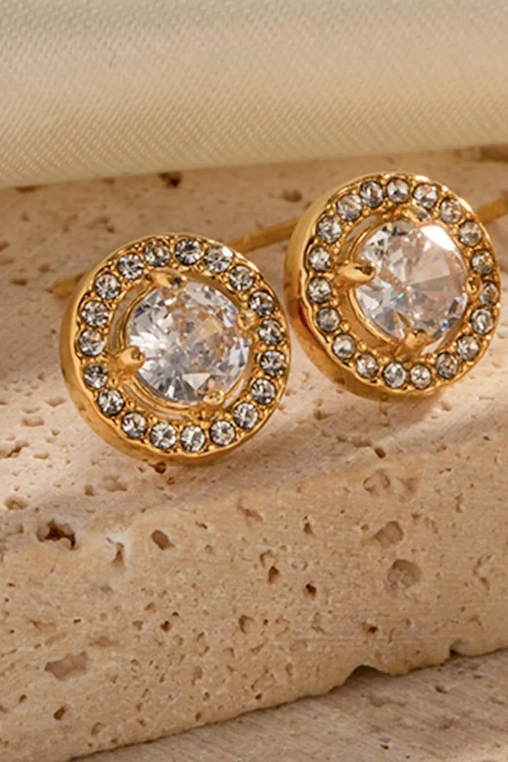Inlaid Zircon Stainless Steel Stud Earrings Earrings - Tophatter Daily Deals