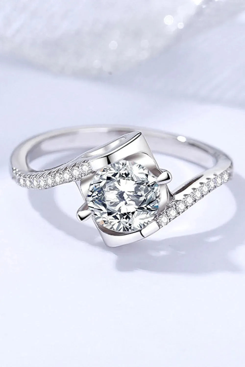 Darling You 925 Sterling Silver Moissanite Ring Moissanite - Tophatter Daily Deals