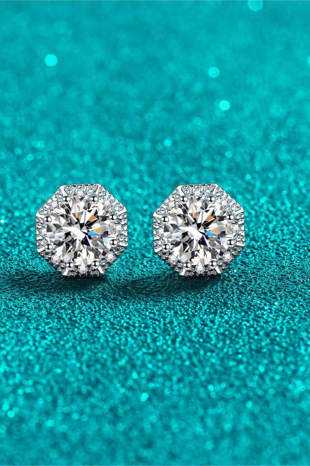 2 Carat Moissanite 925 Sterling Silver Stud Earrings Moissanite - Tophatter Daily Deals