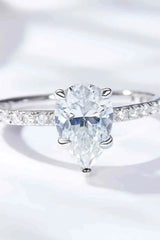1.8 Carat Moissanite Side Stone Ring Moissanite - Tophatter Daily Deals